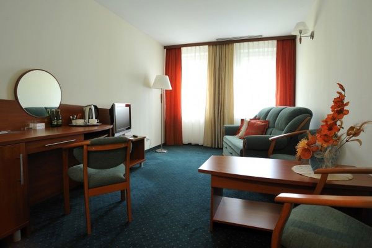 hotel, Ibis Styles Warszawa West